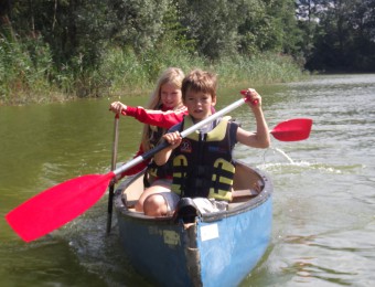 Canoe treasure hunt